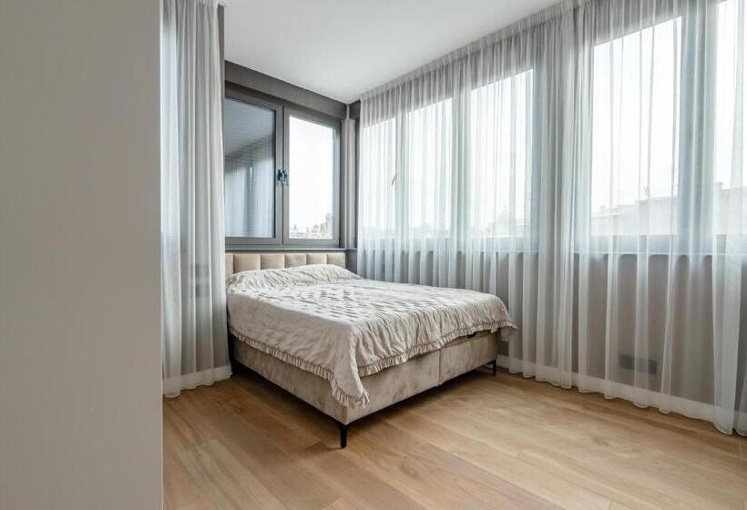 آپارتمان لوکس 1 خوابه, Kondina Suites