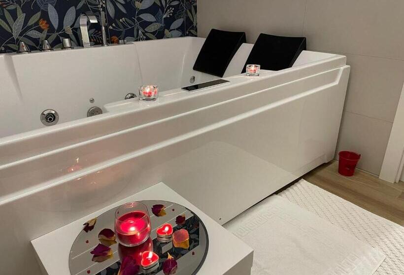 Номер Стандарт с Гидромассажем, Dreamhouse Circeo