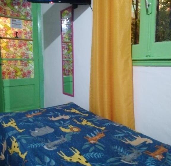 标准间, Hostal Green House