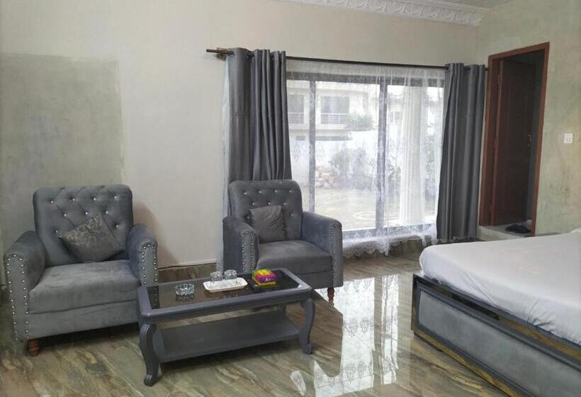 سوییت خانوادگی, Galaxy Ambassador Guest House Islamabad