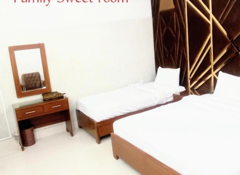 سوییت خانوادگی, Galaxy Ambassador Guest House Islamabad