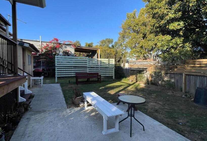 Номер Стандарт Вид на Сад, Zen Escape Guest House  Hidden Little Gem, Funky Corner, Boutique Granny Flat