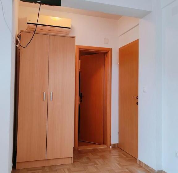 Economy Quadruple Room, Rooms And Apartments Matuško