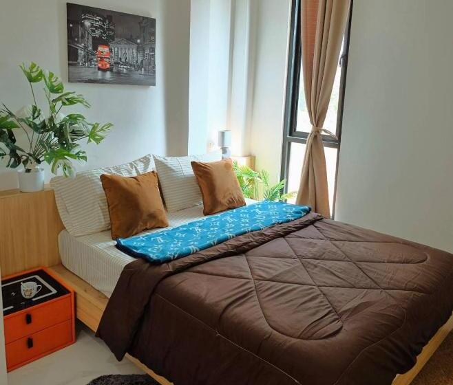 اتاق لوکس, Airhub Hostel Phuket Airport