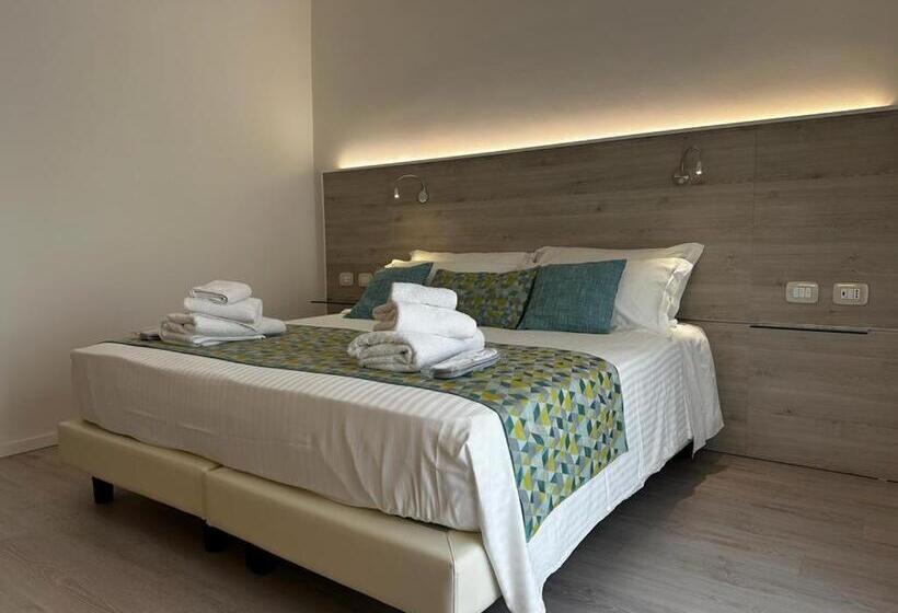Quarto Estandar, My Home