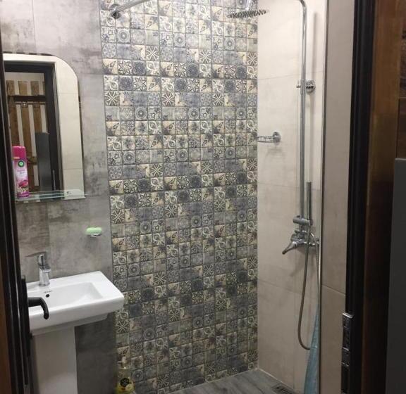 اتاق استاندارد, Tatul Guest House