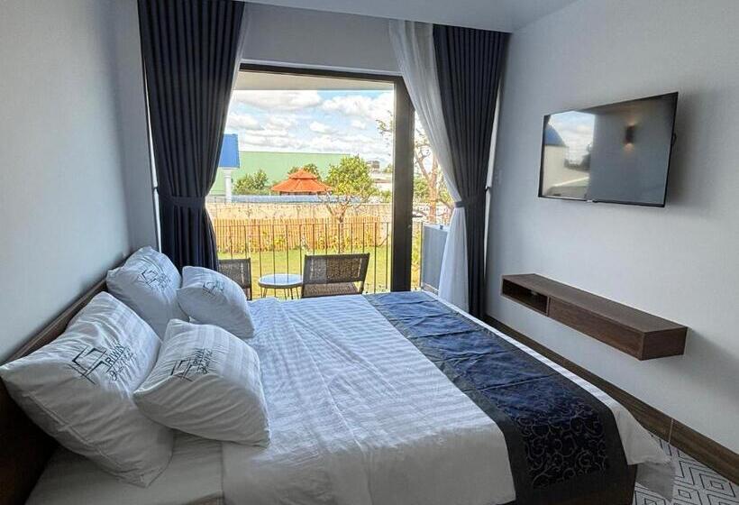 اتاق استاندارد با تخت بزرگ, Riwin Hotel Pleiku