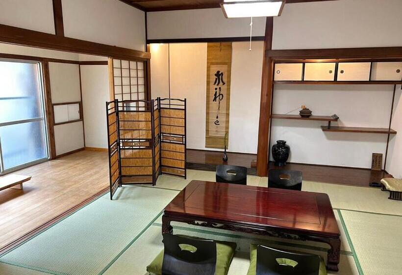 Семейный Номер, Guesthouse & Sauna 杜（mori）