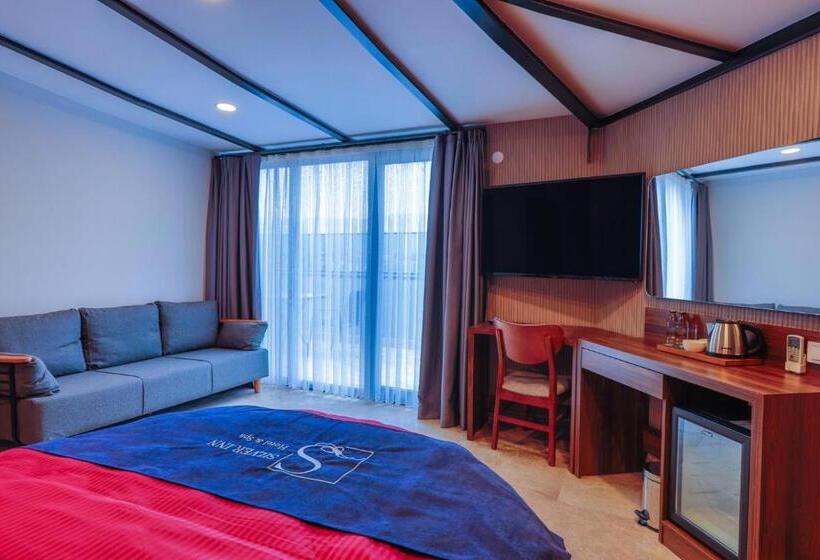 디럭스 스위트, Silver Inn Hotel & Spa