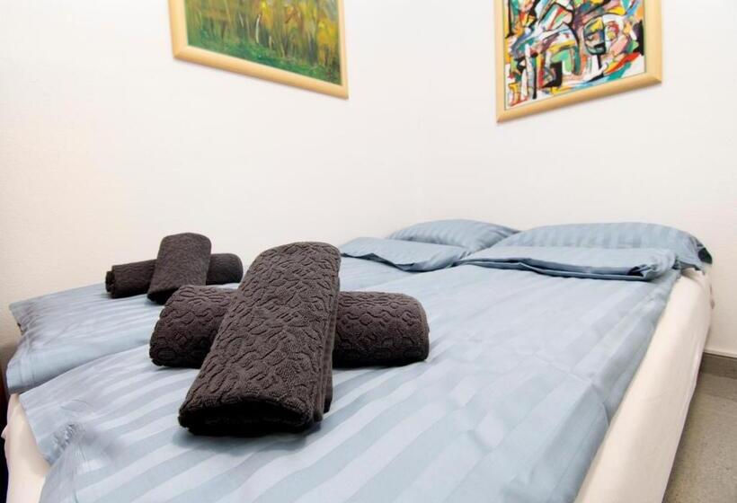 اتاق استاندارد, Apartmani Sebastijan