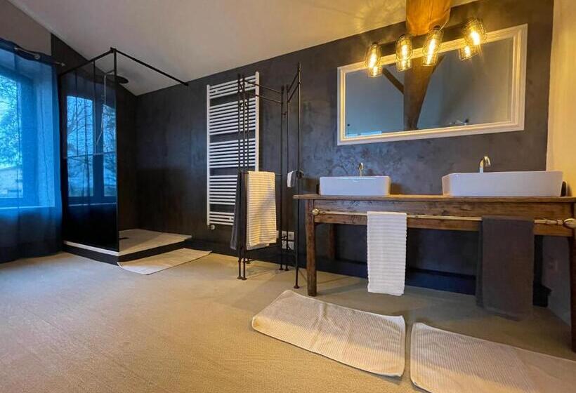 Номер Стандарт Трехместный, La Grange Aux Hirondelles   Appartement Complet Et Indépendant