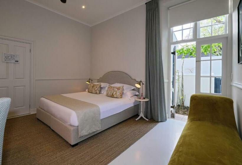 Номер Deluxe, Chapter House Boutique Hotel By The Living Journey Collection