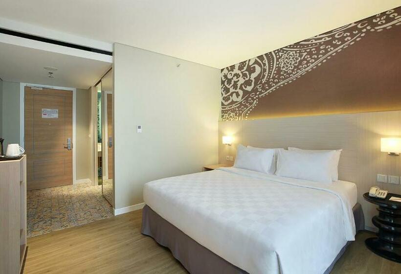 디럭스 룸, Swissbelinn Saripetojo Solo
