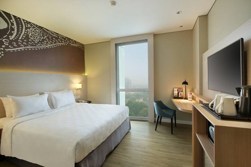디럭스 룸, Swissbelinn Saripetojo Solo
