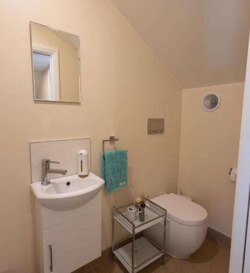 Family Suite, Khandallah Harbour View Bnb