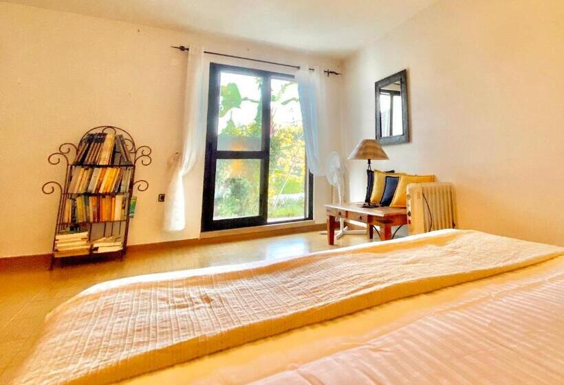 Люкс Вид на Бассейн, Casa Calidris   Bed, Wine & Breakfast