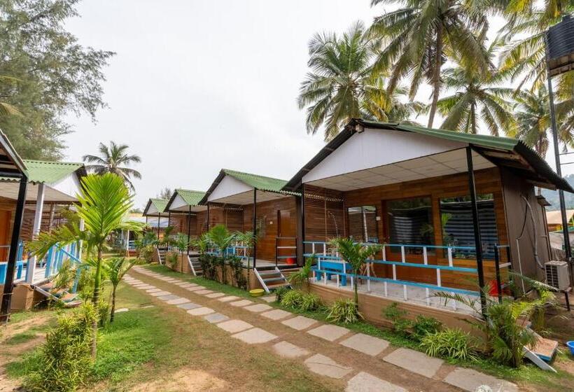 Номер Стандарт Вид на Сад, The Tito S Blue Sky Beach Resort