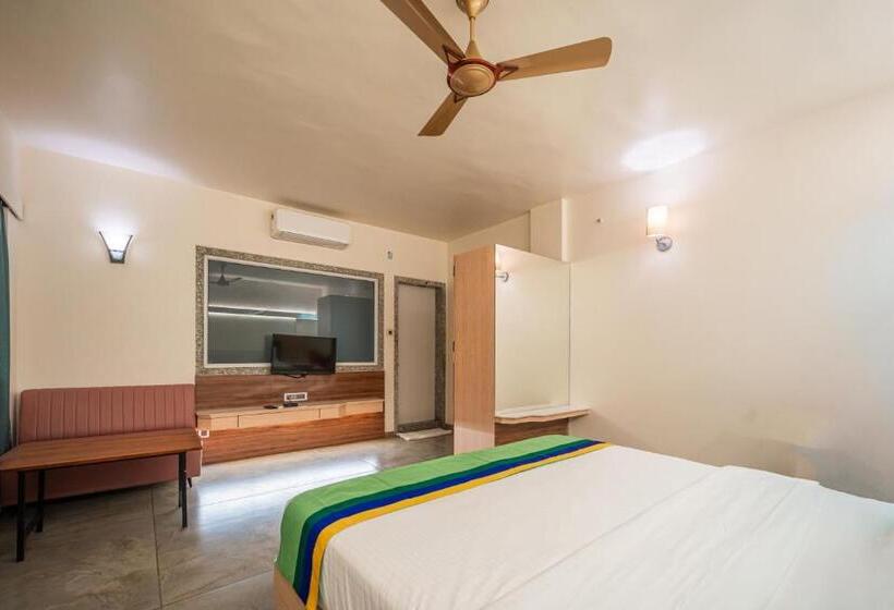 高级大房间, Treebo Sai Rekha Inn