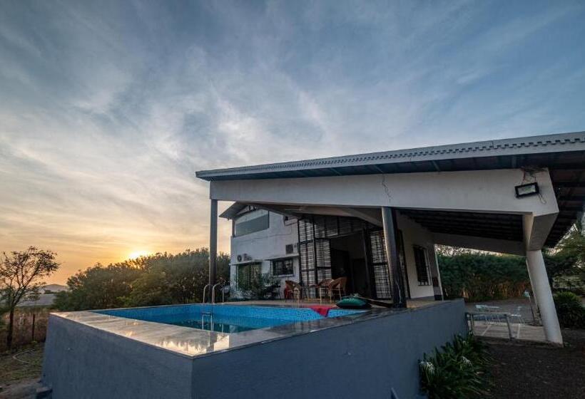 Вилла с 1 спальней и бассейном, Rivercrest Stays
