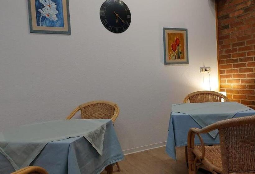Номер Basic, Pension Britta