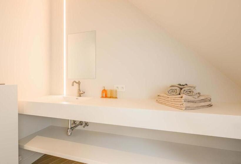 اتاق لوکس, B&b Logie Jolie