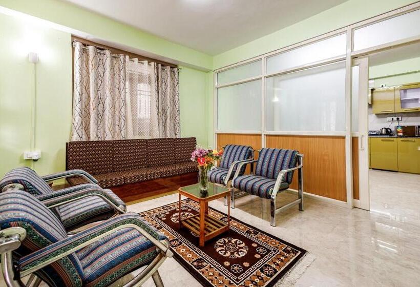 سوییت لوکس, Lha Yul Nearby Mg Road Gangtok