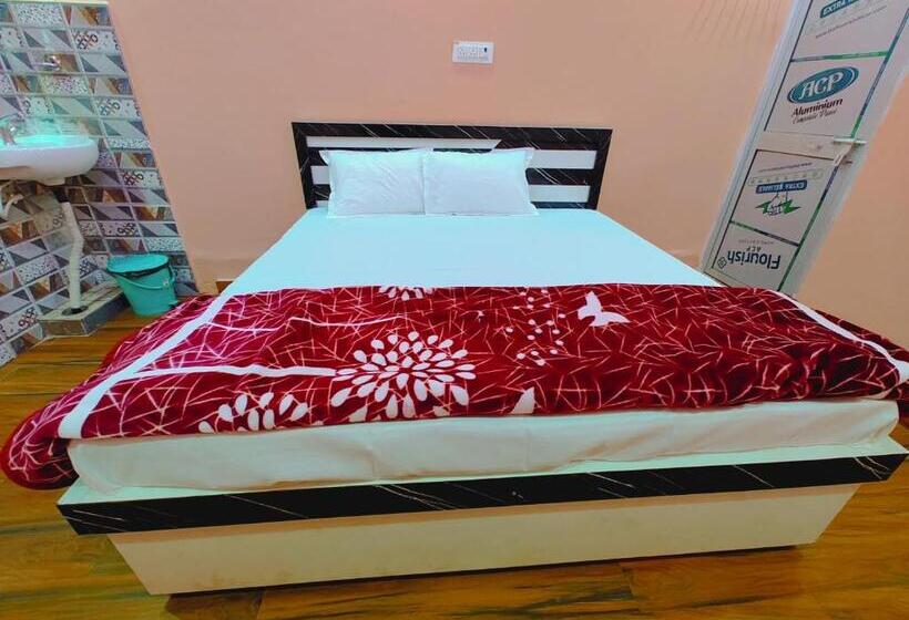 Номер Deluxe, Ayodhya Residency 5 Min Walking From Ram Janmabhoomi