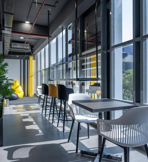 Номер Стандарт, Japanese Style Pod Hotel   Naptapgo   1m Ec Metro, Wifi, Lounge, Cafe