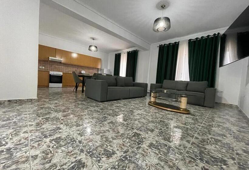 جناح عائلي, Eks