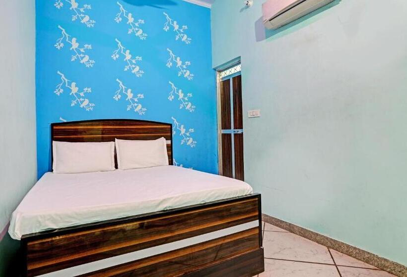 Трехместный Номер Классика, Oyo Hotel The Paradise Inn