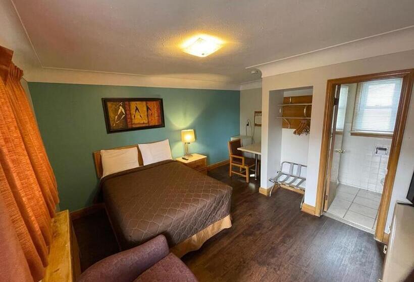Quarto Superior, Queen S Motel