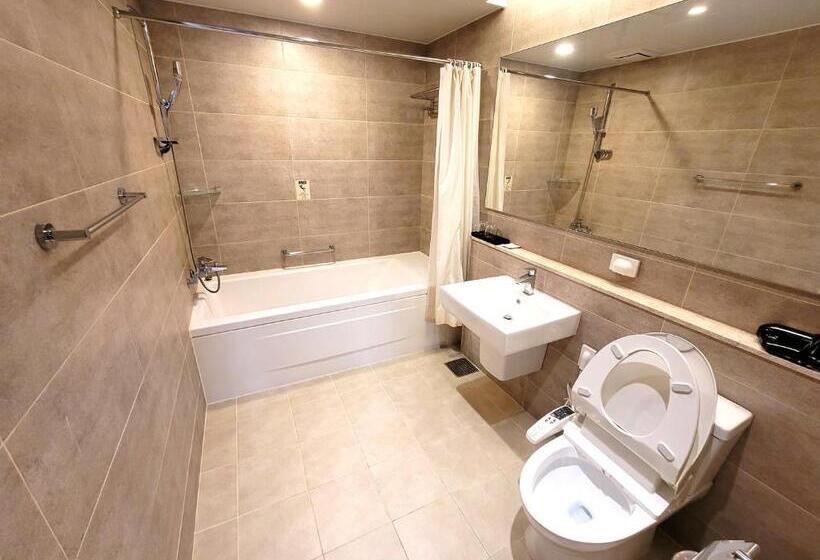 اتاق لوکس, W Residence