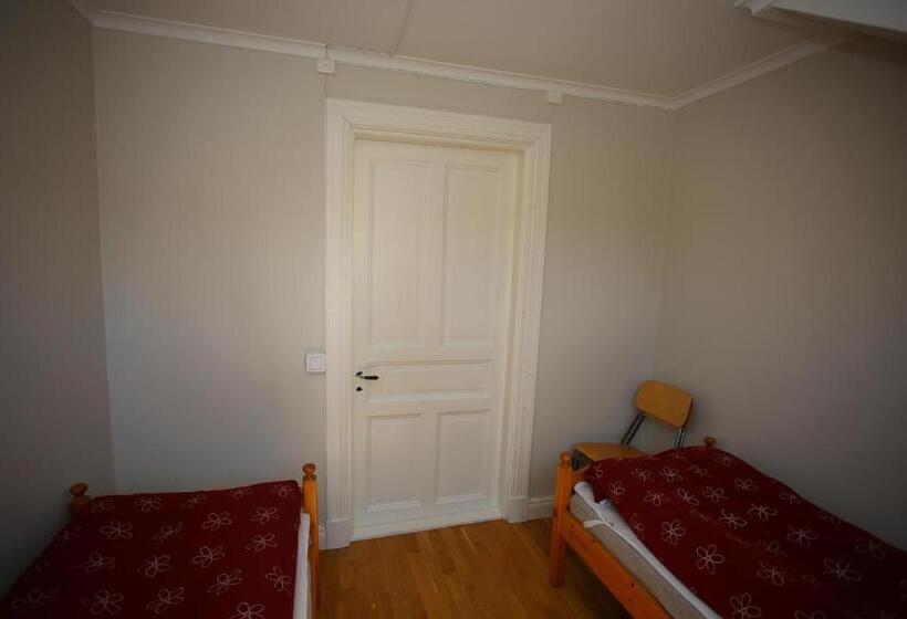 Номер Стандарт Вид на Сад, Semesterhemmet Sommarro