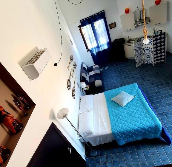Студия Стандарт, Casa Stone Milazzo B&b
