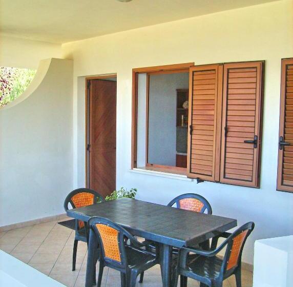 آپارتمان 2 خوابه, Residenza Marinella