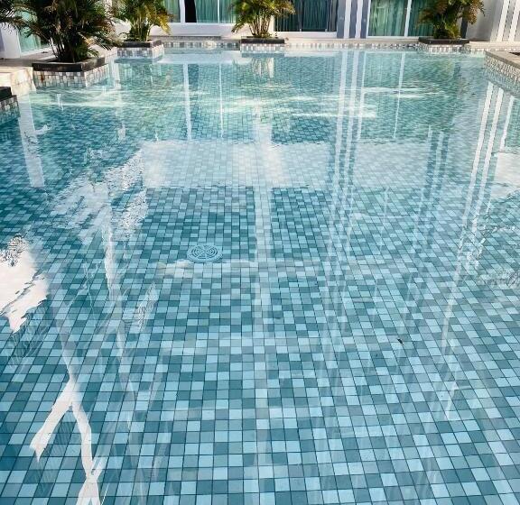 اتاق سوپریور با تخت بزرگ, D Eco Hotel Pattaya