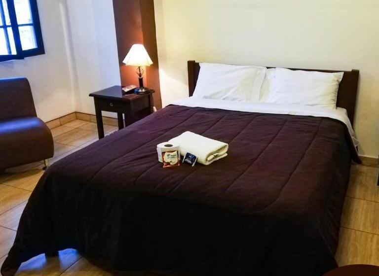 اتاق استاندارد, De Turistas Huaraz