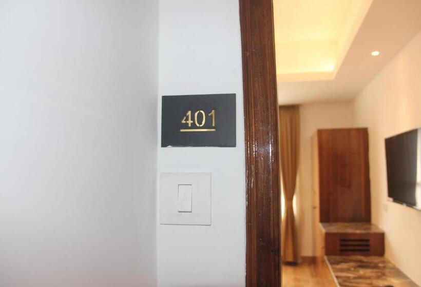 اتاق سوپریور خانوادگی, Ecotel Chiminda Abode