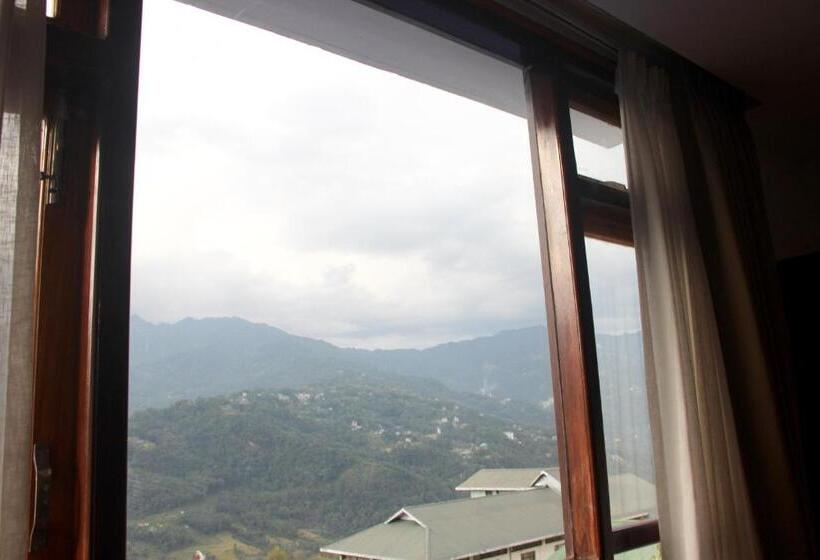 اتاق سوپریور خانوادگی, Ecotel Chiminda Abode