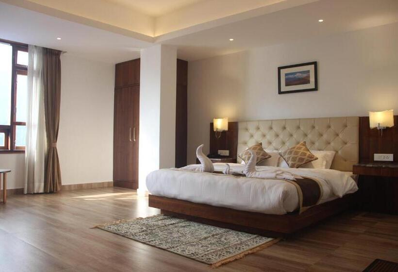 اتاق سوپریور خانوادگی, Ecotel Chiminda Abode
