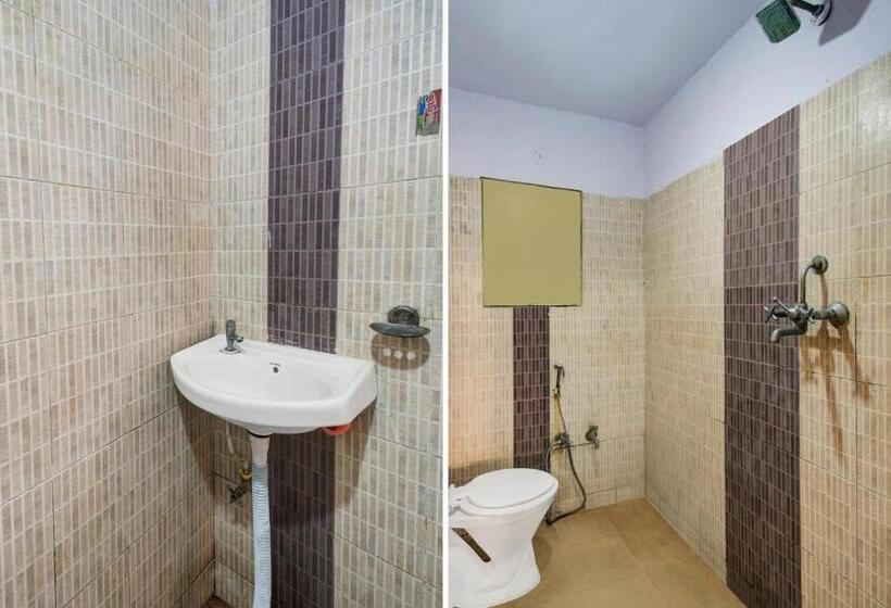 Трехместный Номер Классика, Oyo Hotel Sanwariya Palace
