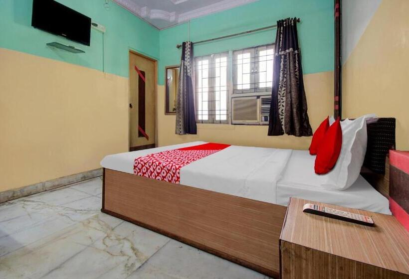 Трехместный Номер Классика, Oyo Hotel Sanwariya Palace