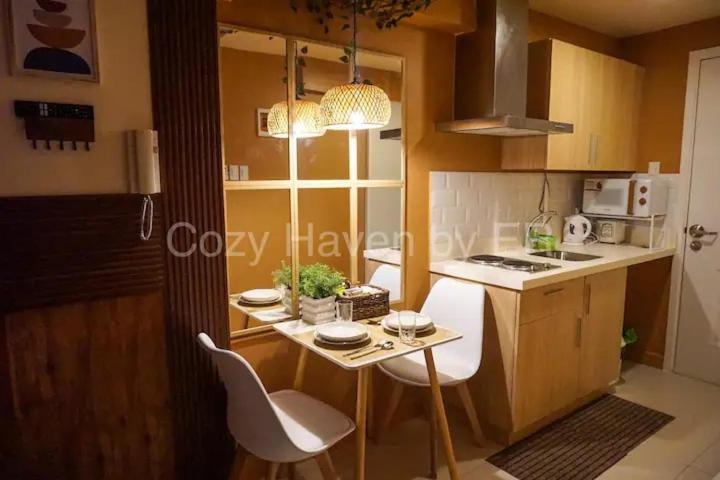 스탠다드 발코니 스튜디오, Studio Condo Unit   The Residences @ Commonwealth Qc