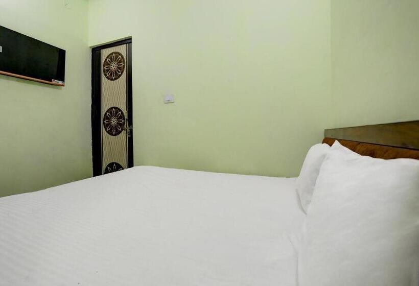 Трехместный Номер Классика, Oyo 81443 Dosto Ki Dhadkan