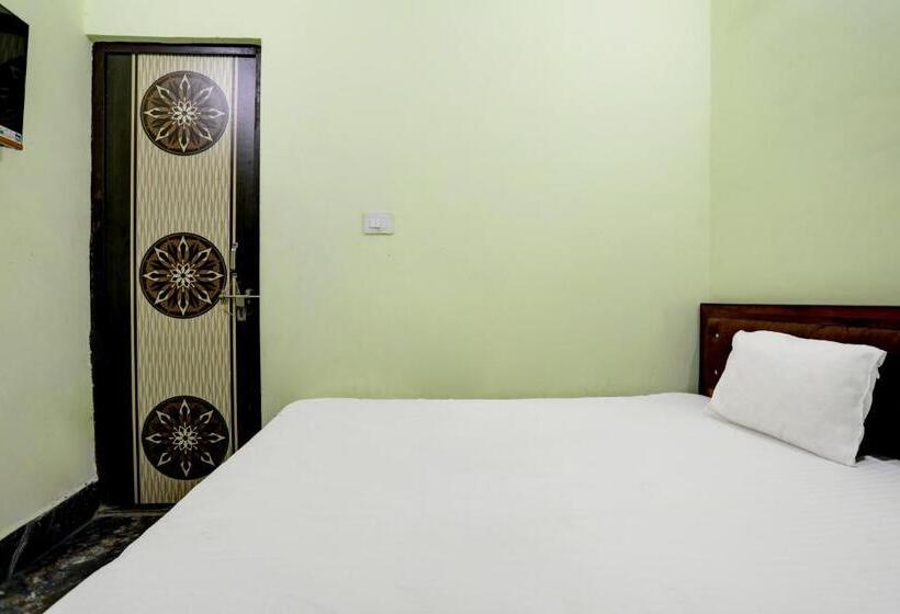 Трехместный Номер Классика, Oyo 81443 Dosto Ki Dhadkan