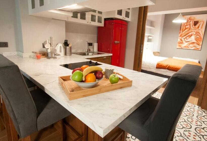 Люкс Superior, La Casa Pera Suites