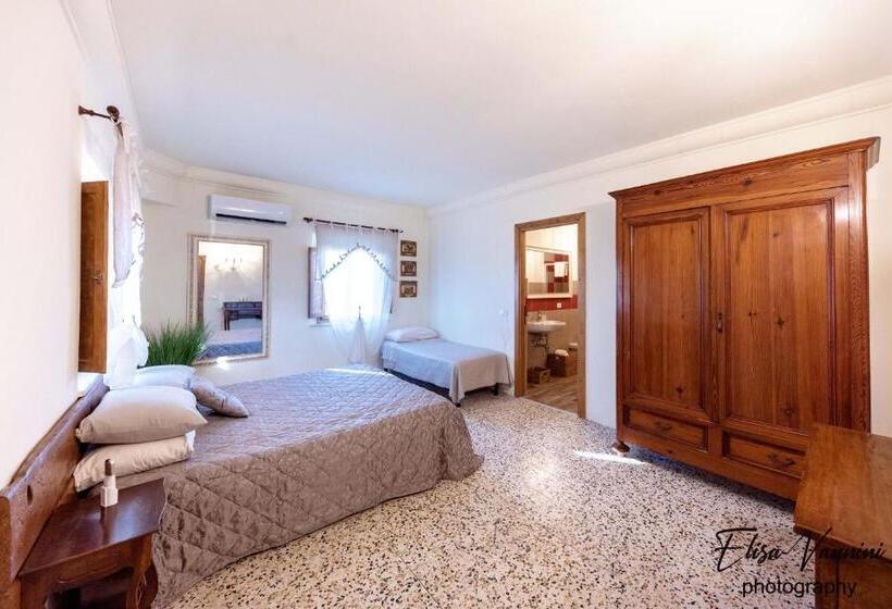 Номер Стандарт Трехместный, Camere 4 Stagioni Agriturismo Vialto