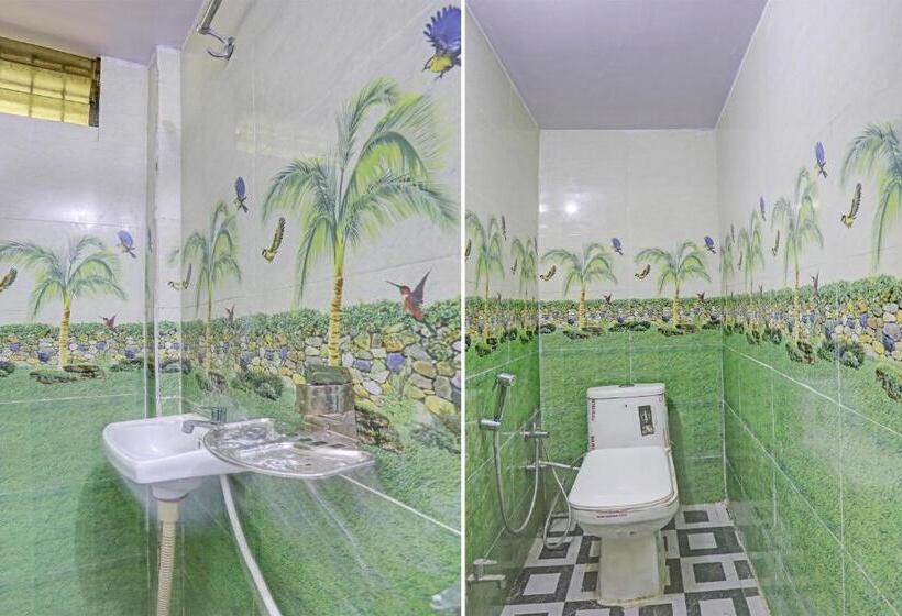 トリプルクラシックルーム, Oyo Mayur Hotel & Guest House