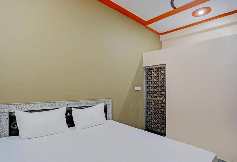 トリプルクラシックルーム, Oyo Mayur Hotel & Guest House