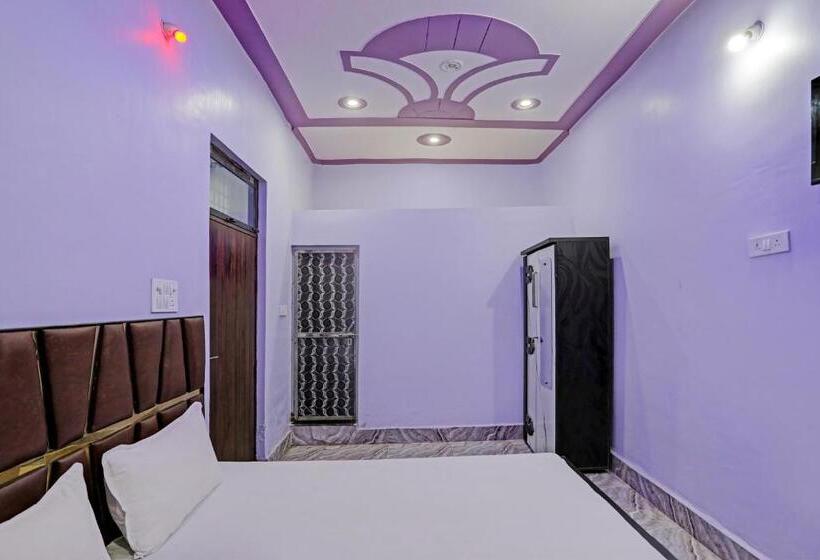 デラックストリプルルーム, Oyo Mayur Hotel & Guest House